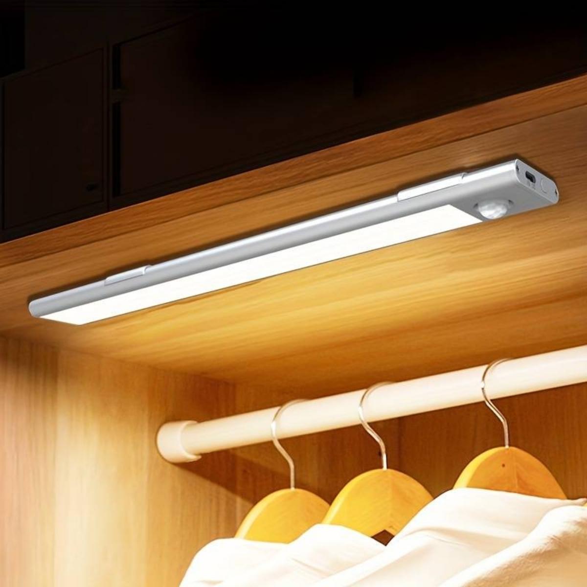 house & garden : USB LED Lamp with Sensor Mode in van Vandaliamo
