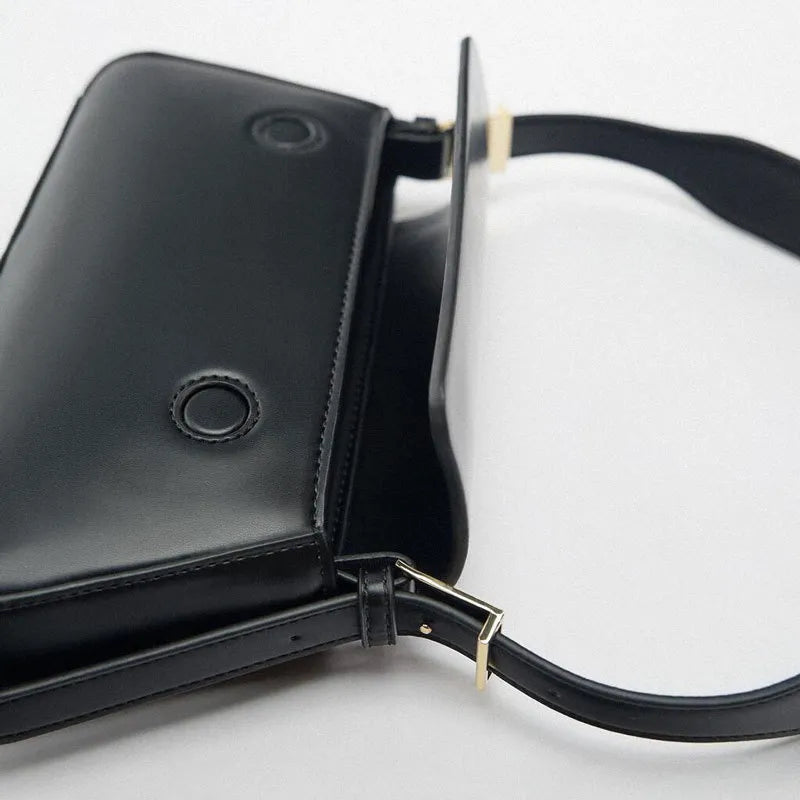 Cute shoulder bag for women | Compact and chic