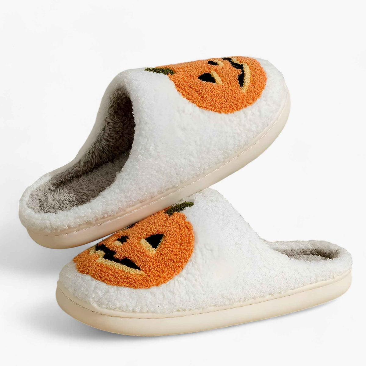 home & garden : Warm and Fun Slippers for Comfort in van Vandaliamo
