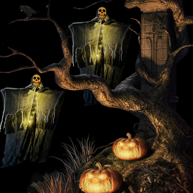 Gifts – Seasonal – Halloween : Spooky Hanging Ghost Halloween Decoration in van Vandaliamo