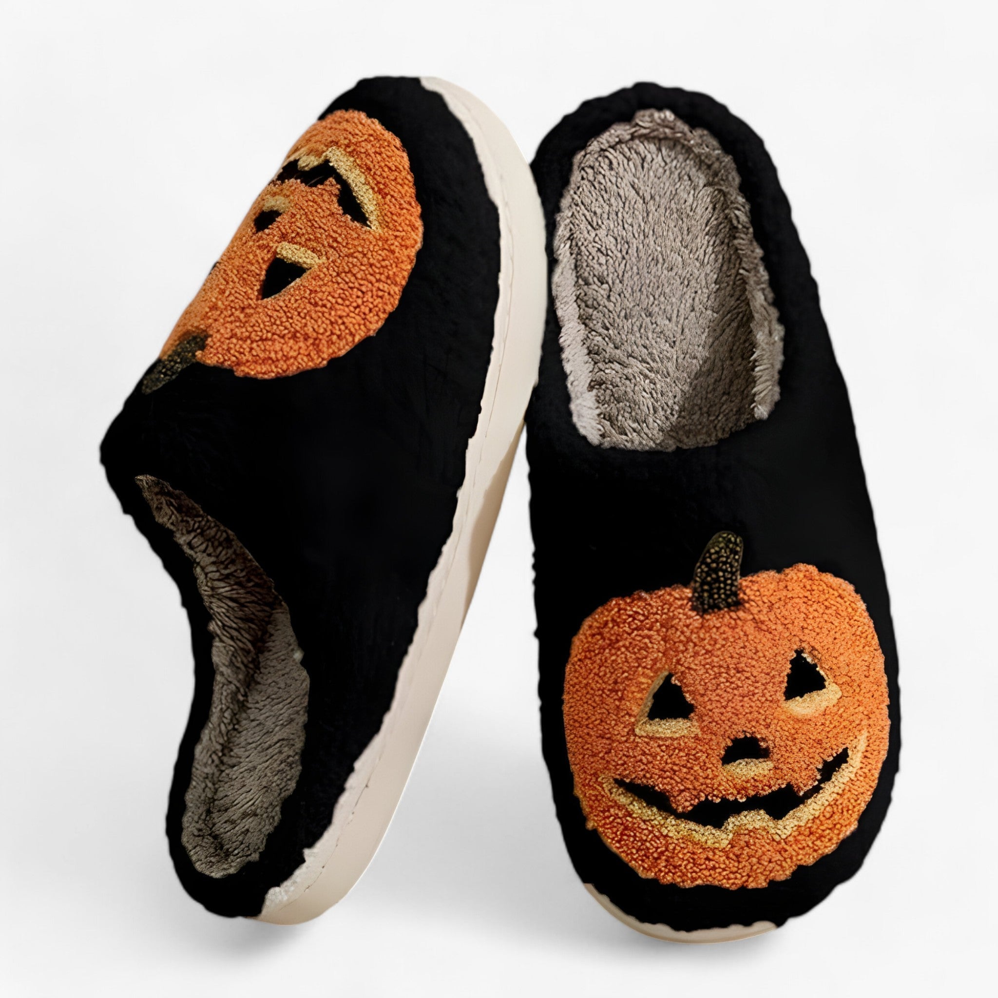 home & garden : CozyPumpkin - Zachte - Warme en Leuke Sloffen voor het Comfort van de Herfst in van Pantino