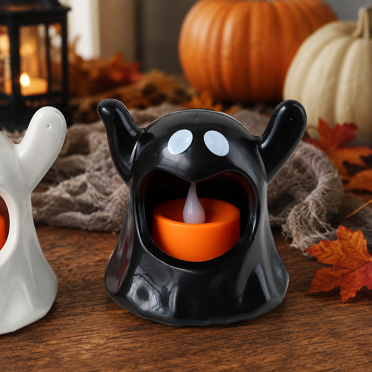 Gifts – Seasonal – Halloween : Ghost-Shaped LED Halloween Accent Lamp in van Vandaliamo