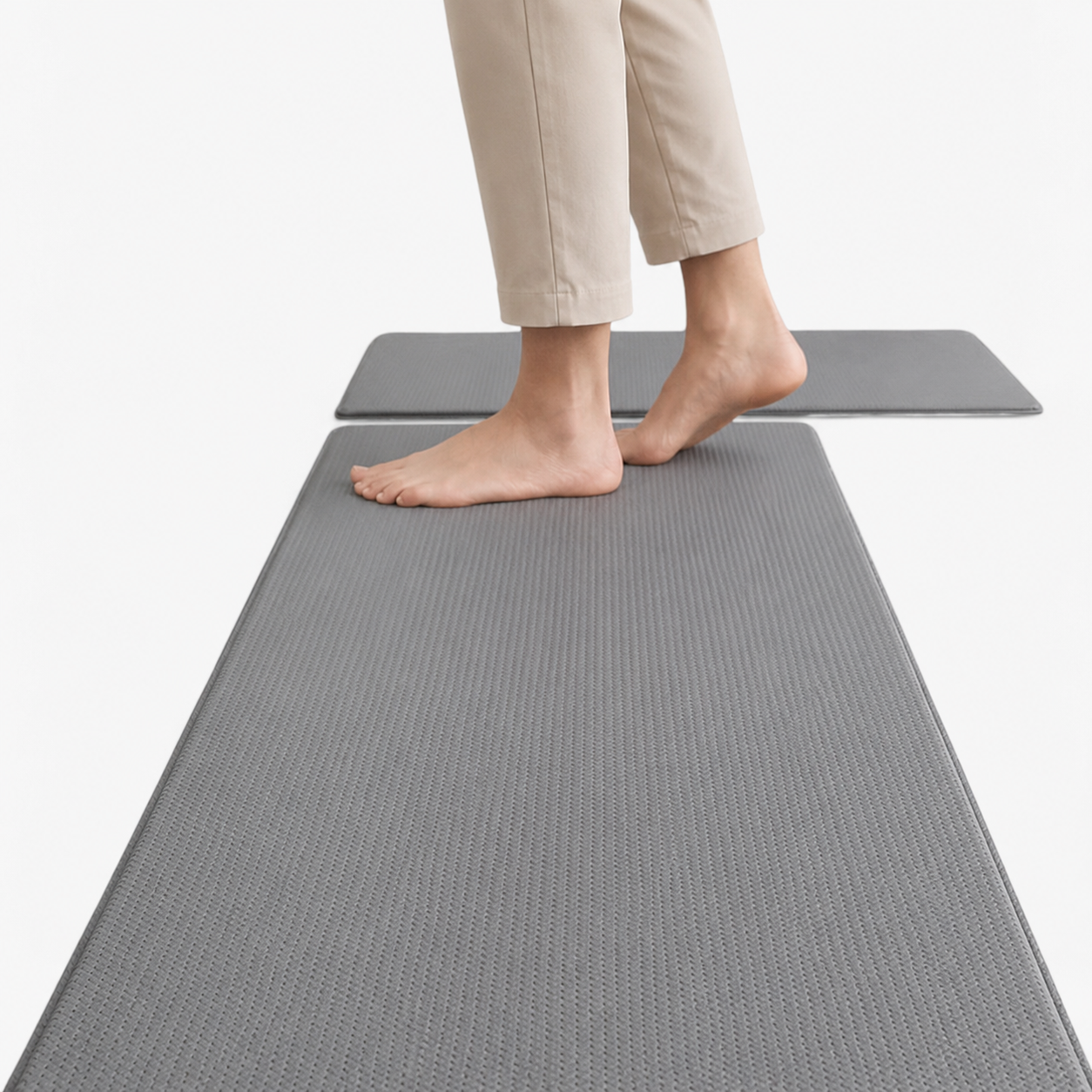 house & garden : Non-slip Mat for the Kitchen in Light gray van Vandaliamo