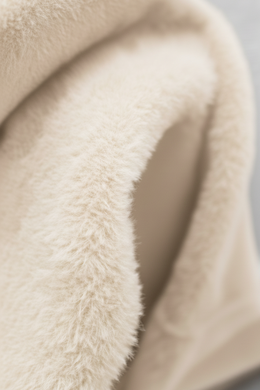 Women's Sweaters : Apricot Fleece Lined Thermal Turtleneck Sweater in van Vanda Liamo
