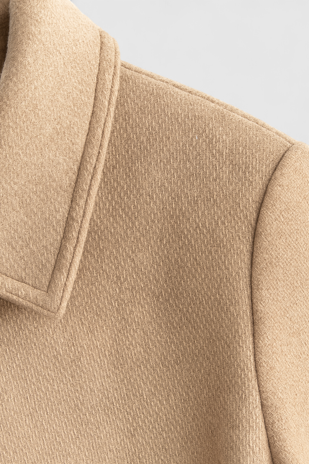 Jacket : Casual Lapel Jacket - Khaki in van Vanda Liamo