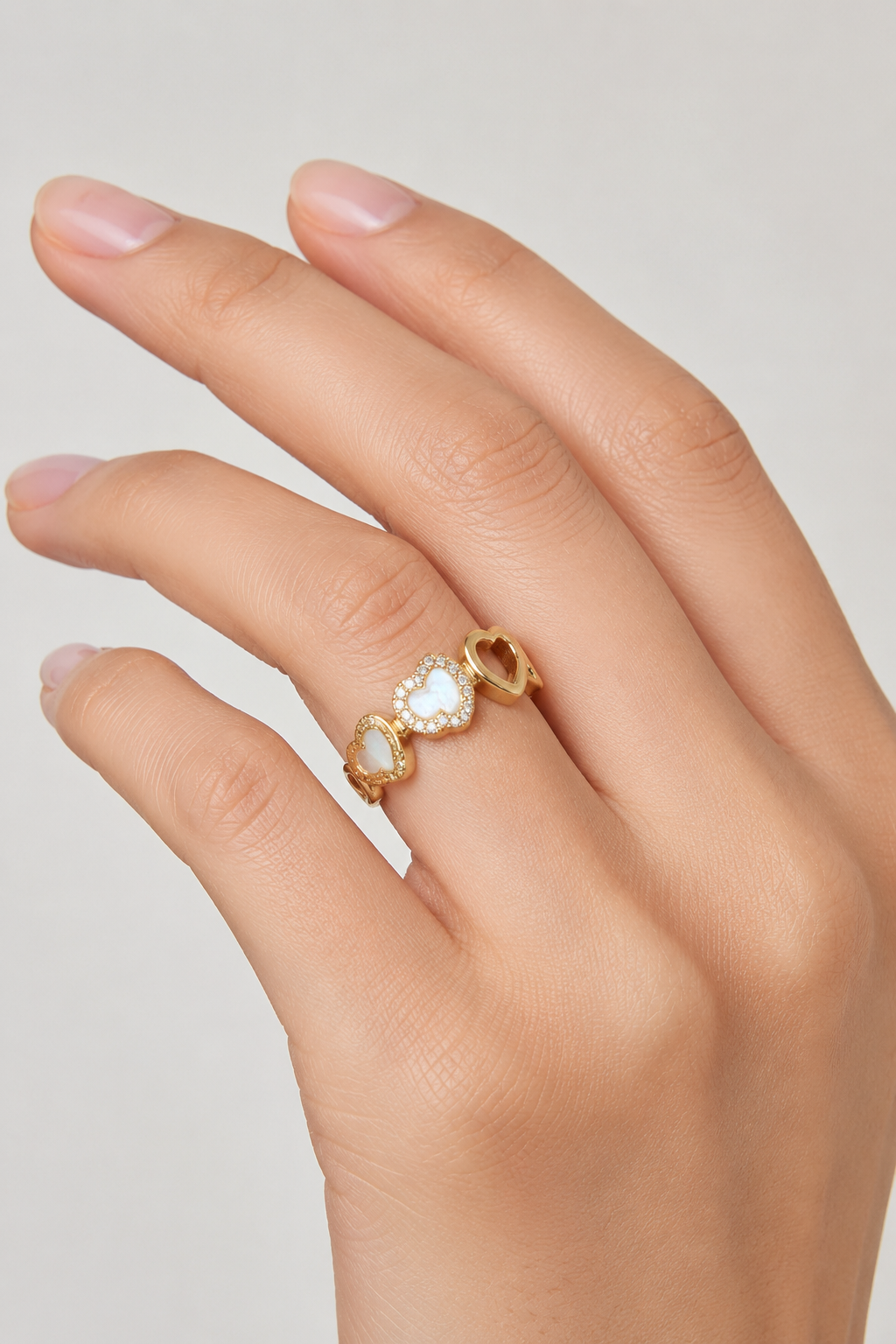 Classic Gold-Tone Heart Ring – Occasion Chic & Everyday Elegance