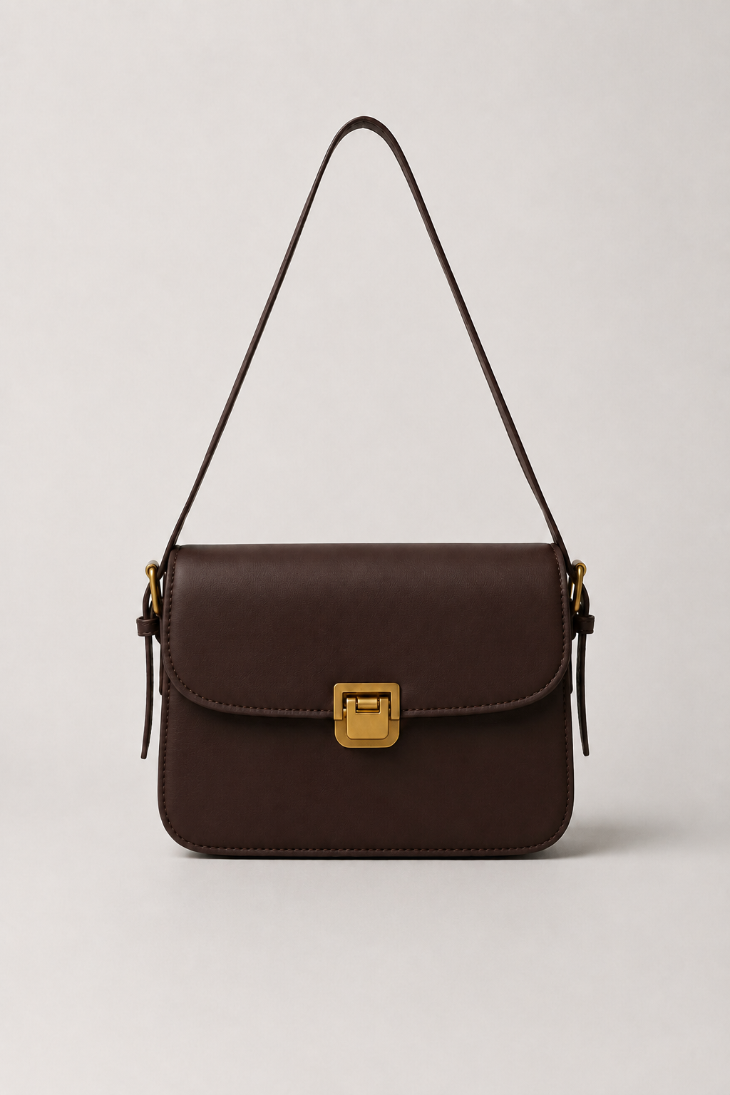 Schoudertas : Compact Shoulder Bag - Elegant, Practical & Always Stylish in Dark Brown van Vandaliamo