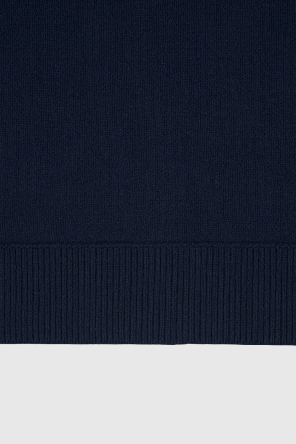 Women's Set : Women's Casual Dark Blue Sweatshirt Pants Set in van Vanda Liamo
