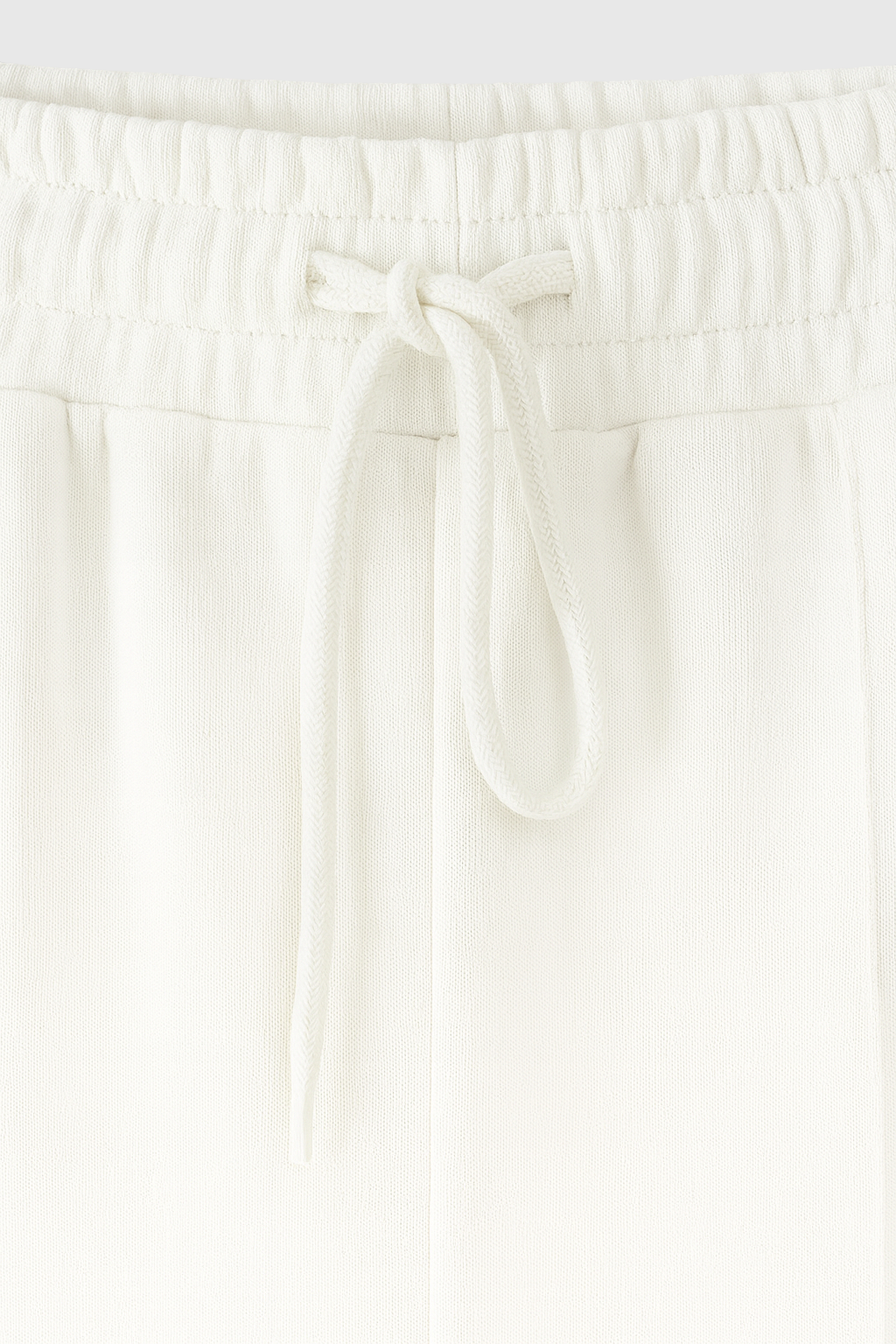 Women's Set : Women's White Fleece Sweatshirt & Jogger Pants Set - Casual 2-Piece Outfit in van Vanda Liamo