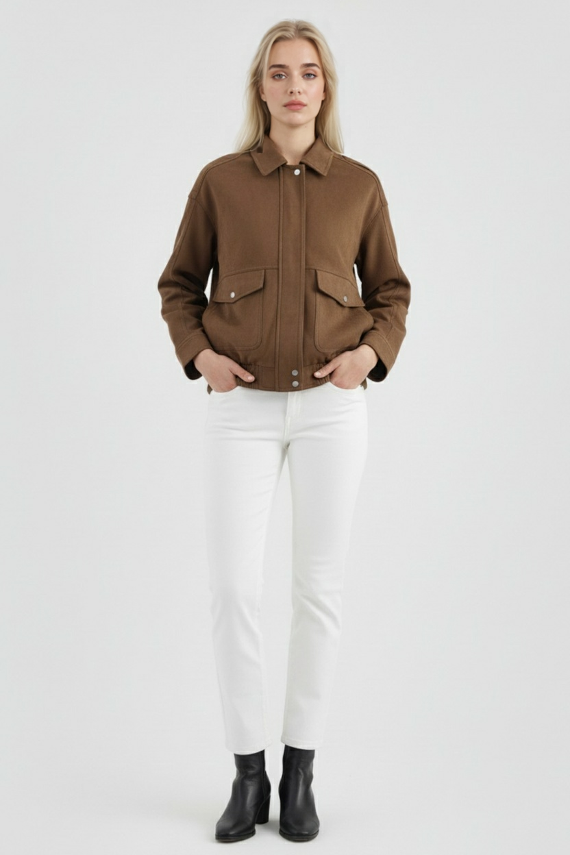 Jacket : Women's Dark Brown Suede Bomber Jacket - Classic Fit, Premium Leather in van Vanda Liamo
