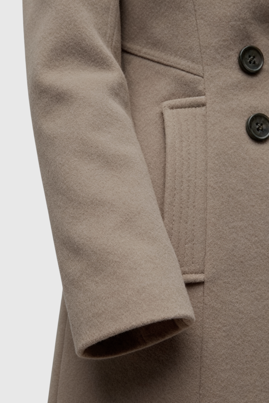 Coat : Women's Khaki Trench Coat in van Vanda Liamo