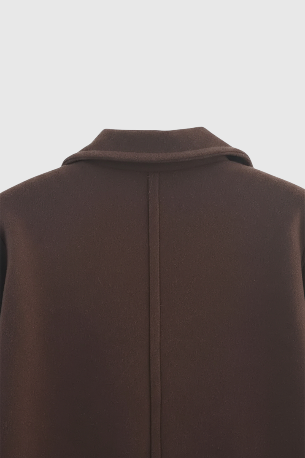Coat : Women's Long Brown Hooded Puffer Winter Coat - Warm & Stylish Outerwear in van Vanda Liamo