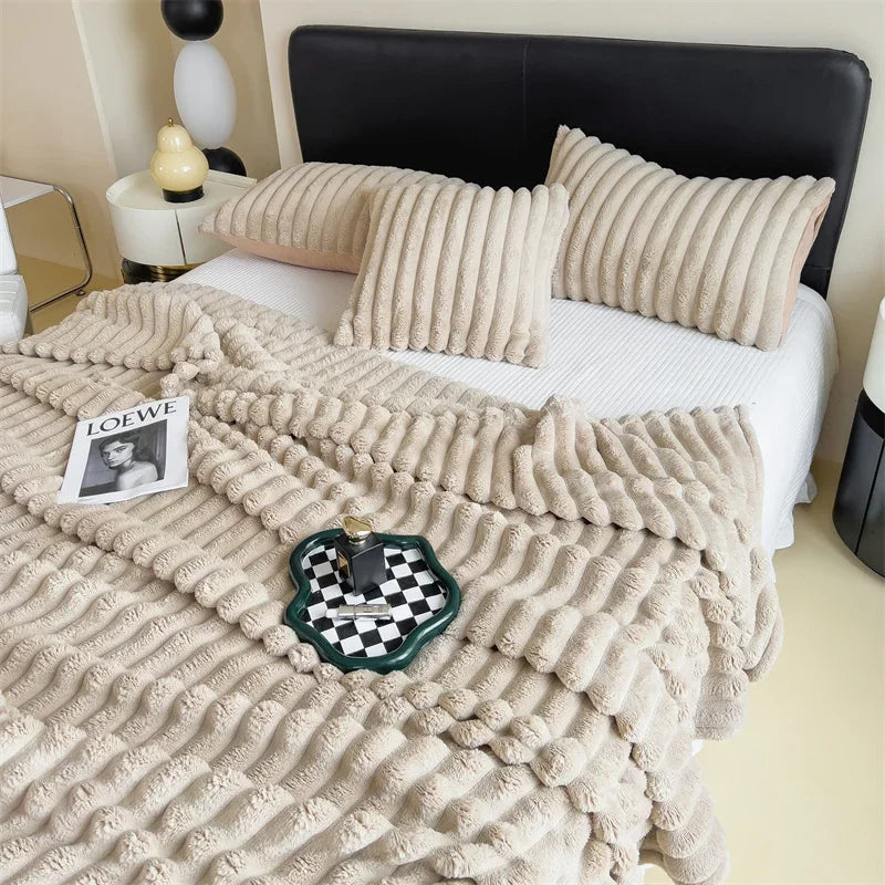 Thick Plush Throw Blanket Ultra Soft Warm Cozy for Sofa and Bed