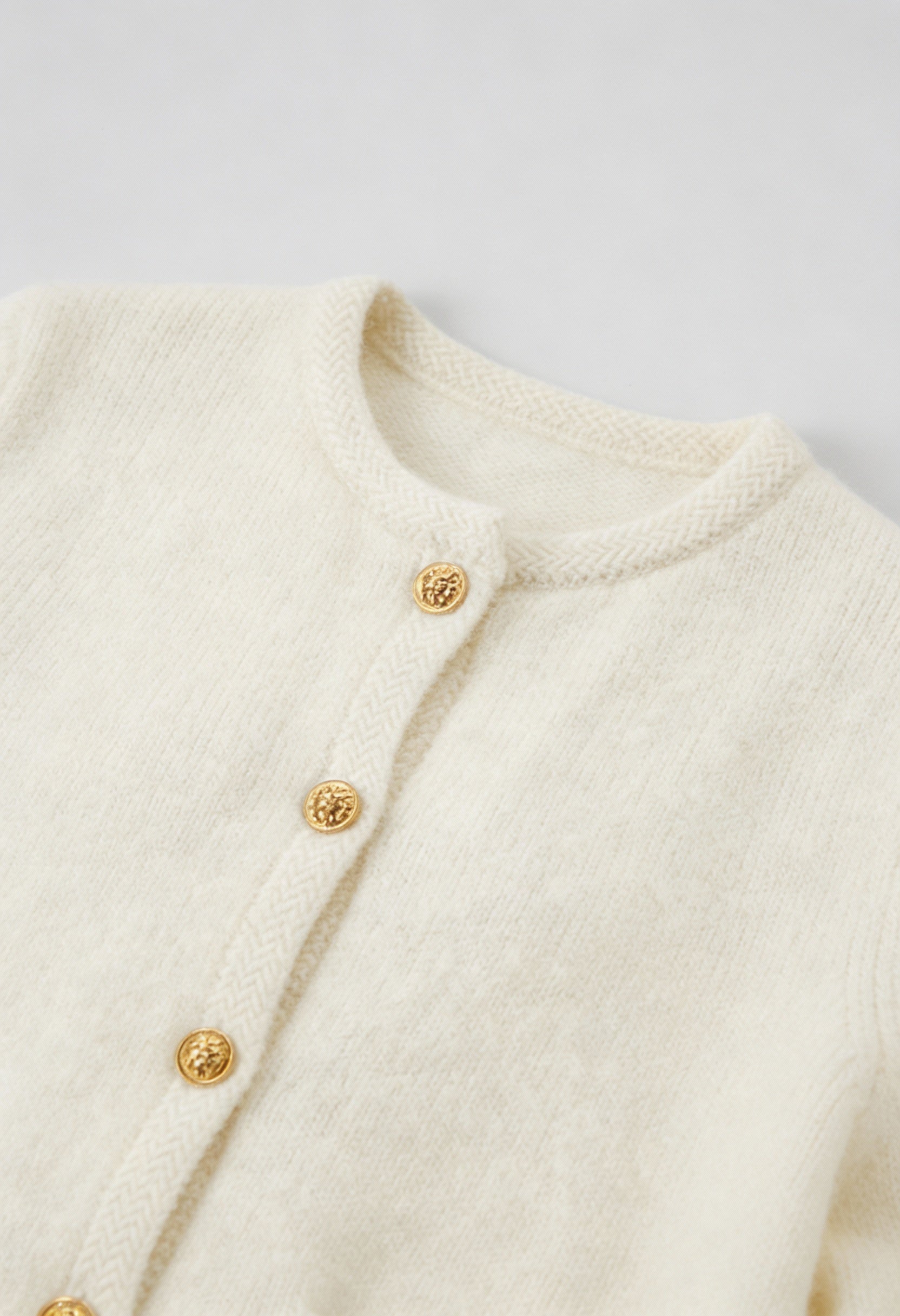 Cardigan : Women's White Cardigan in van Vanda Liamo