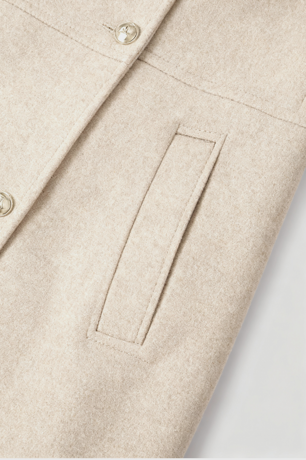 Coat : Women's Khaki Winter Coat Double-Breasted in van Vanda Liamo