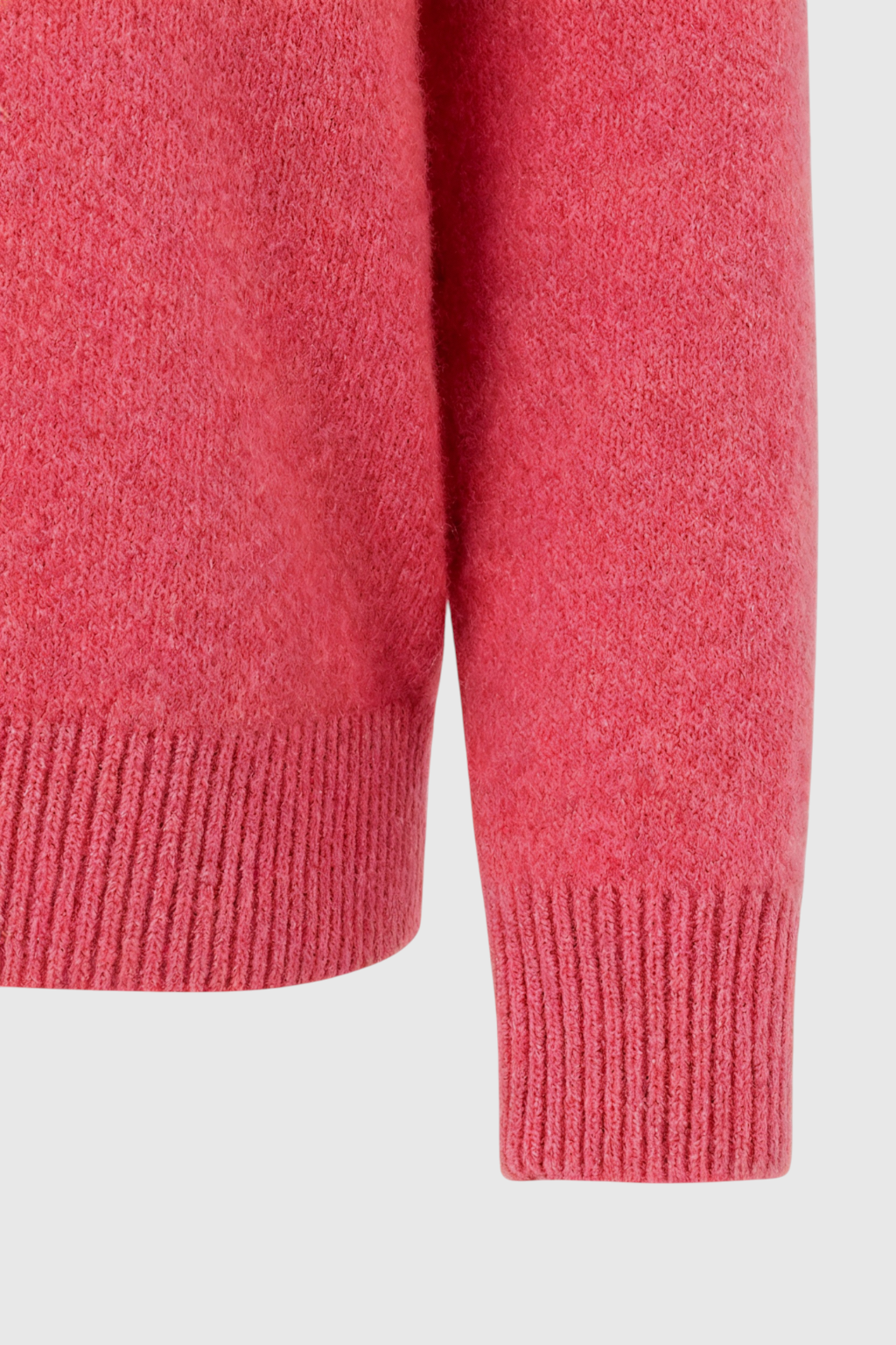 Sweater : Women's Pink Red V-Neck Sweater in van Vanda Liamo