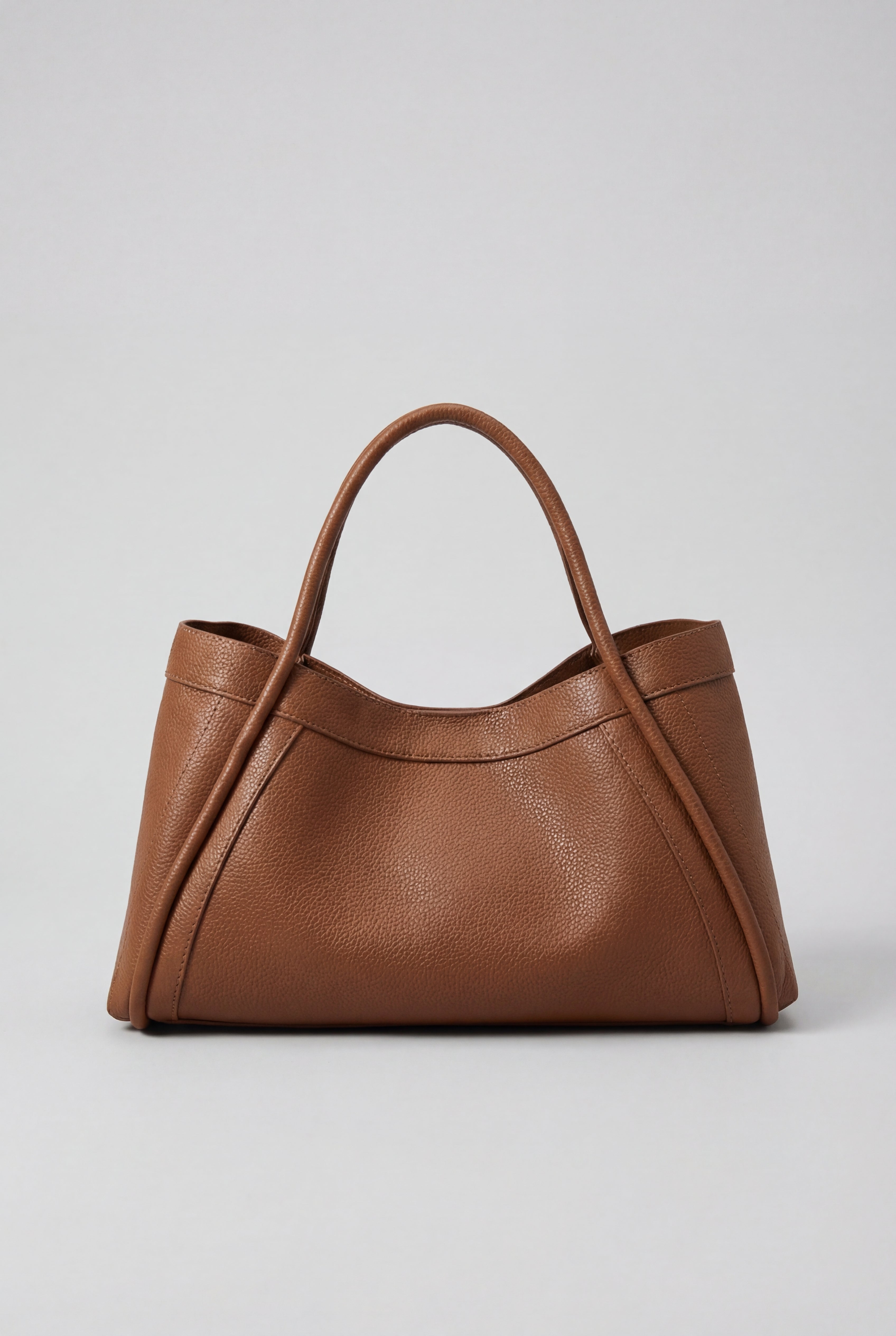 Handbags : Women's Large Faux Leather Tote Bag - Everyday Shoulder Handbag for Work & Travel in Light Brown Regular van Vanda Liamo