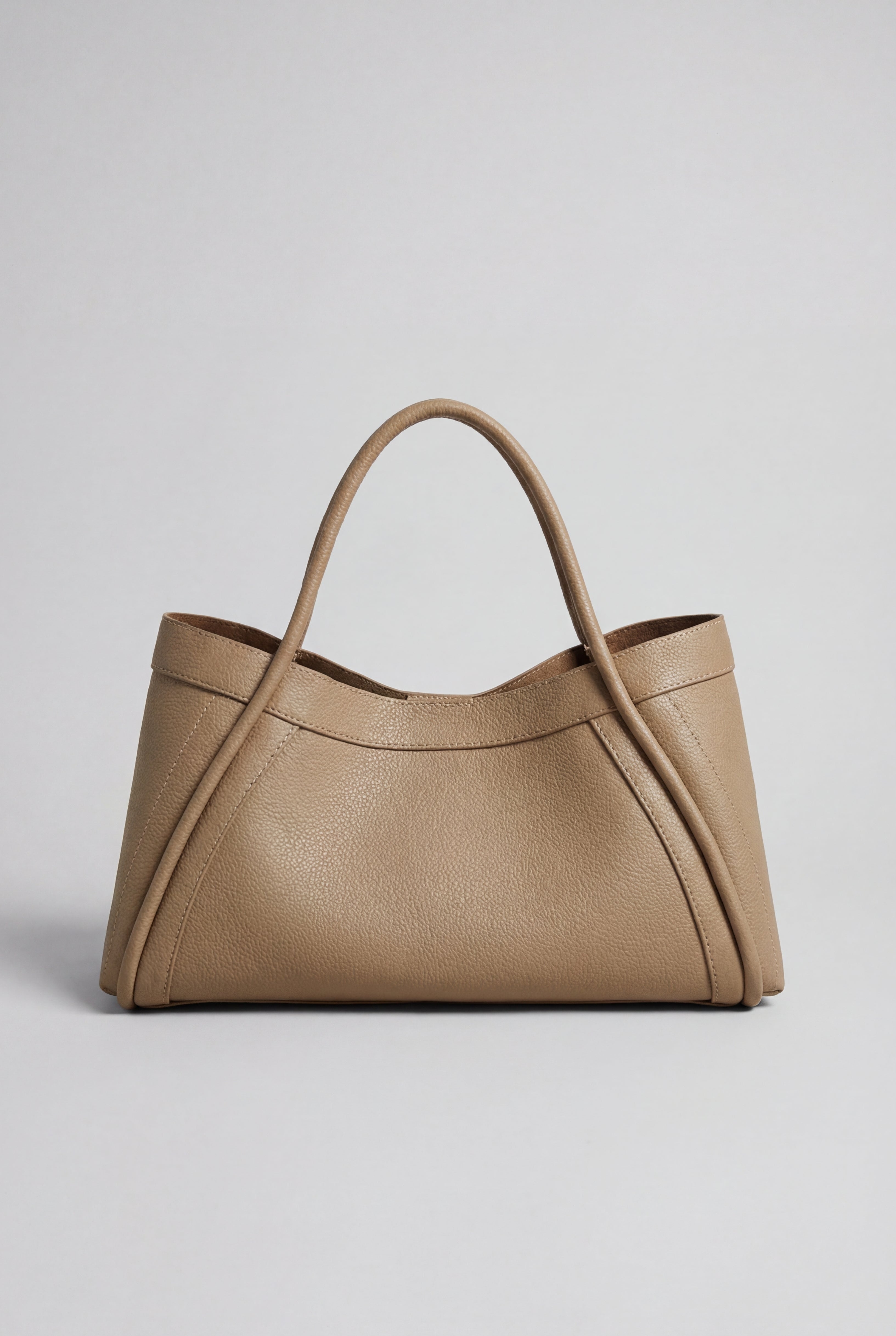 Handbags : Women's Large Faux Leather Tote Bag - Everyday Shoulder Handbag for Work & Travel in Beige Regular van Vanda Liamo
