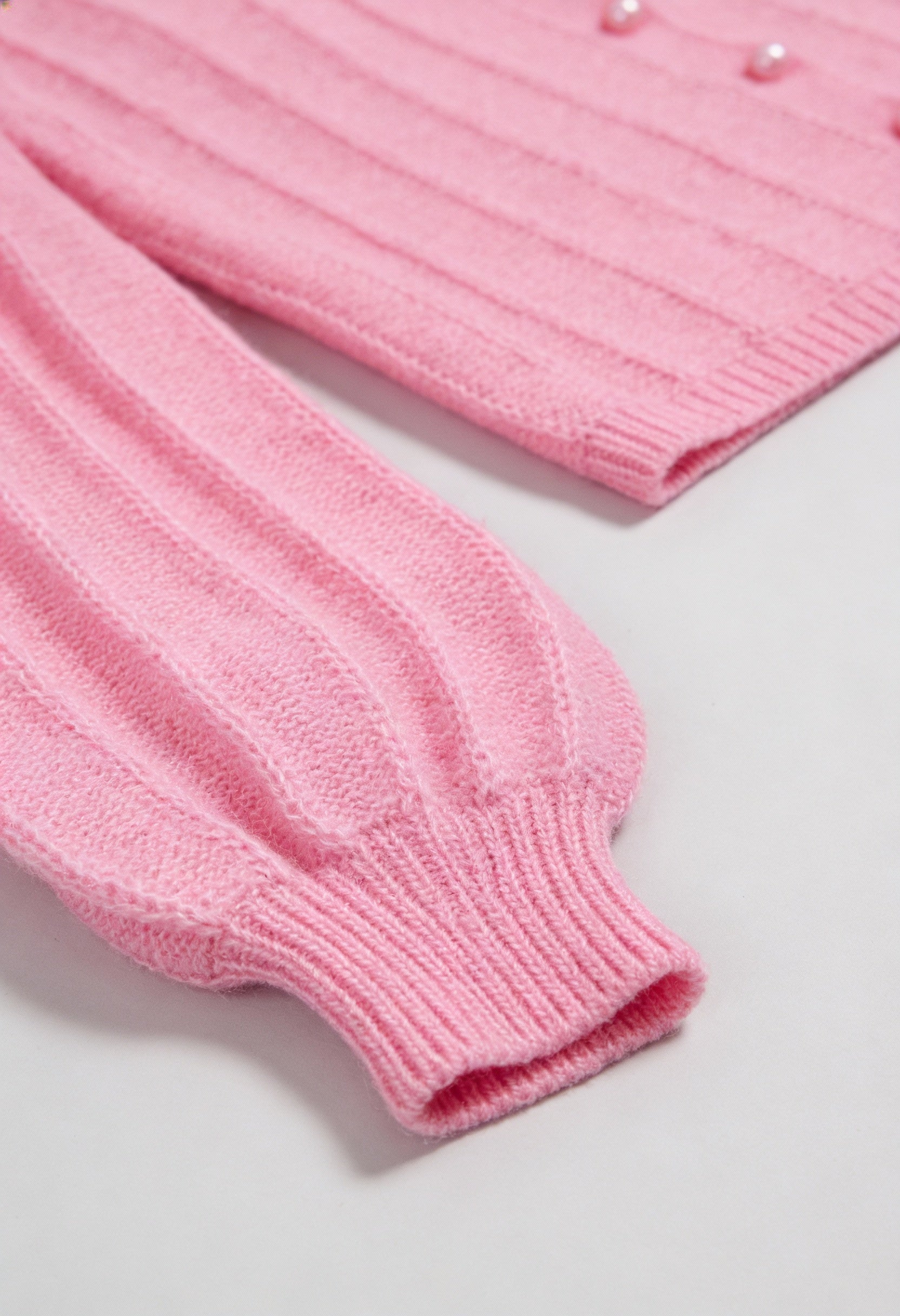 Cardigan : Women's Soft Pink Knit Cardigan in van Vanda Liamo
