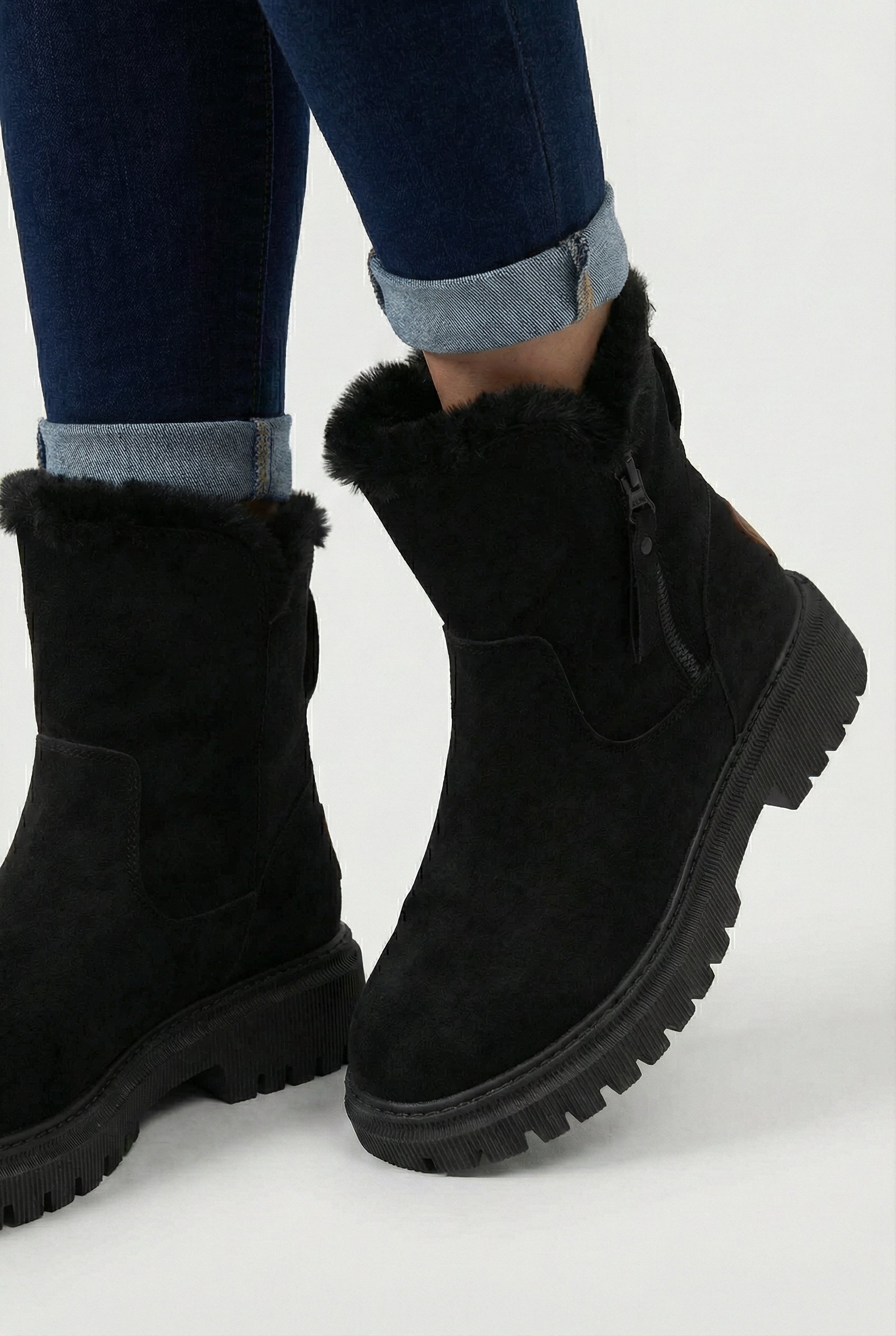 Women's Boots : Women's Black Waterproof Insulated Snow Boots for Winter in van Vanda Liamo