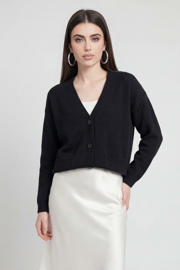 Cardigan : Women's Black V-Neck Knit Cardigan in van Vanda Liamo