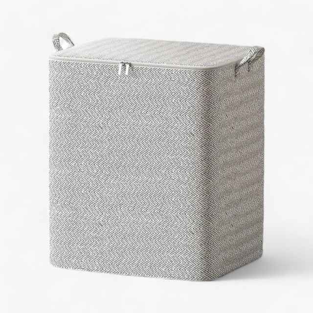 house & garden : Dustproof Organizers - Space-saving Clothing Storage in van Vandaliamo