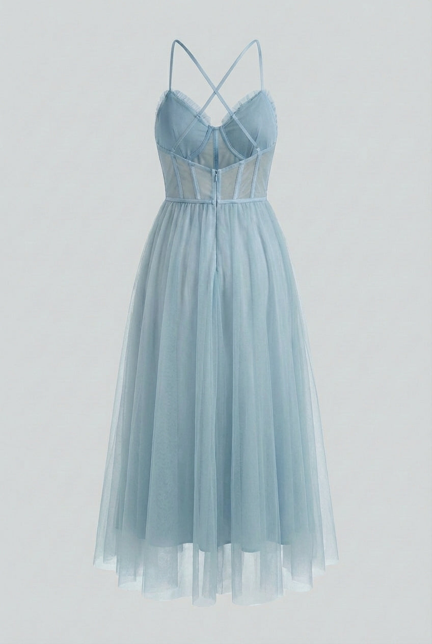 Dresses : Blue Satin Halter Cocktail Midi Dress for Women - Perfect for Parties & Special Occasions in van Vanda Liamo