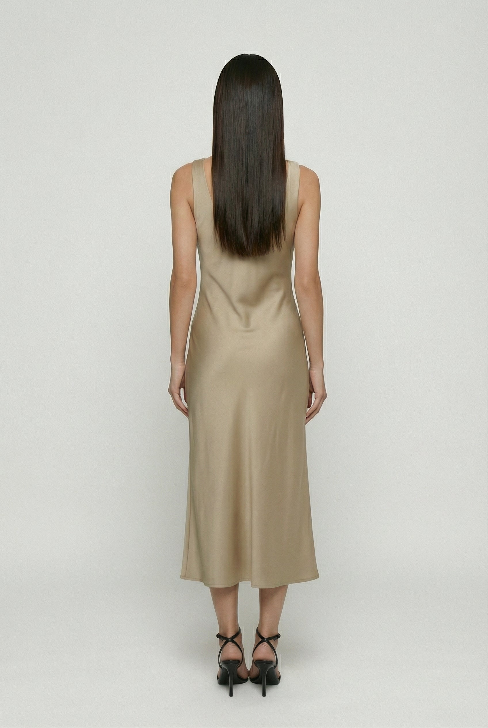 Dresses : Summer Dress Women's Khaki in van Vanda Liamo