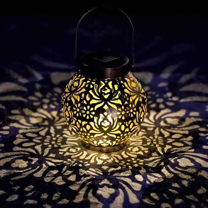 Garden Lighting : Solar-Powered Decorative Outdoor Pendant Light in van Vandaliamo