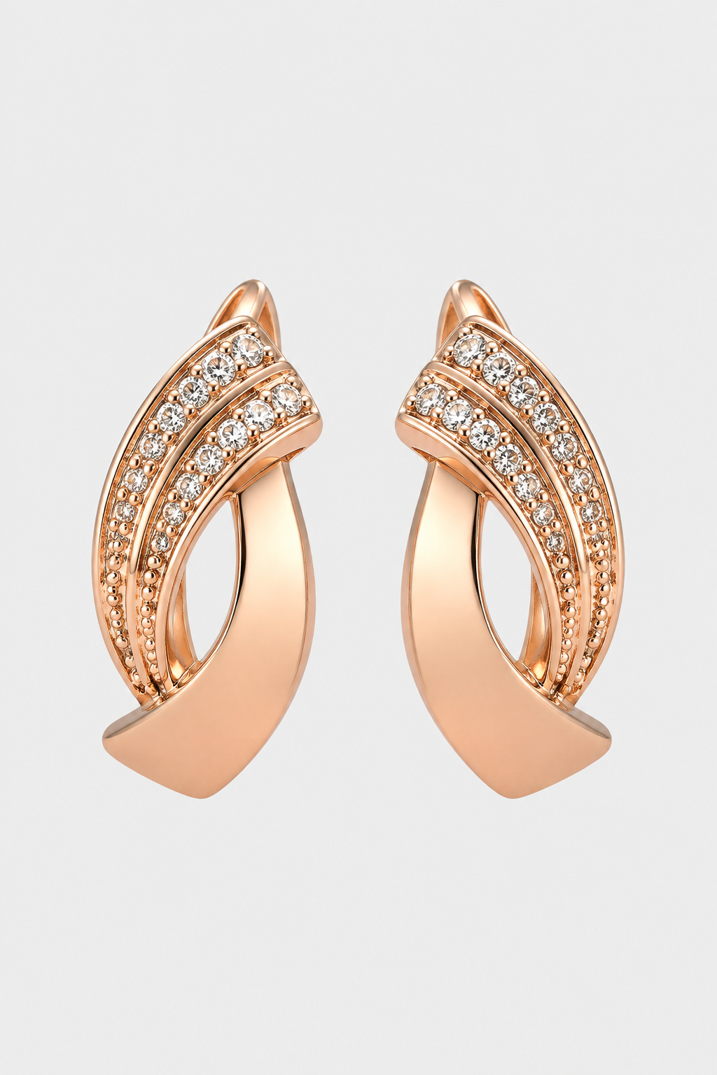 Fluid Wave Pavé Stone Huggie Earrings – Evening Glamour & Daily Sophistication