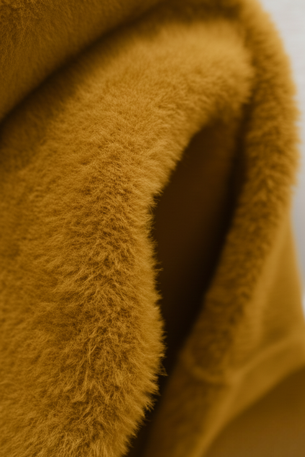 Women's Sweaters : Yellow Fleece Lined Thermal Turtleneck Sweater in van Vanda Liamo