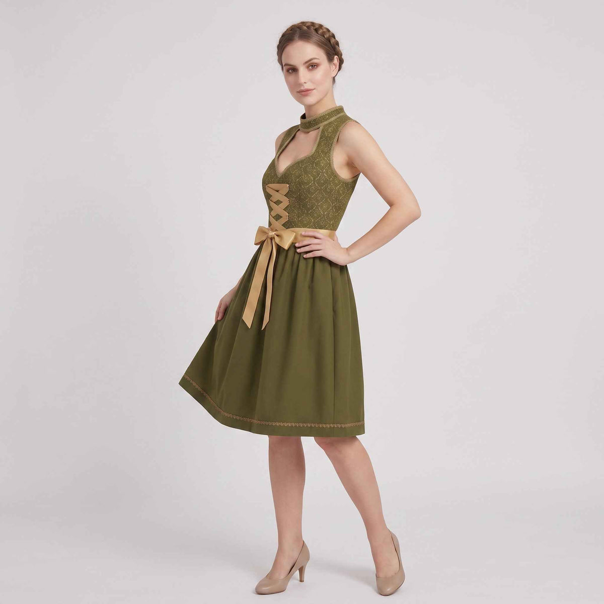Gifts – Seasonal – Oktoberfest : Women's Bavarian Dirndl Dress - Green, Apron & Lacing in van Vanda Liamo