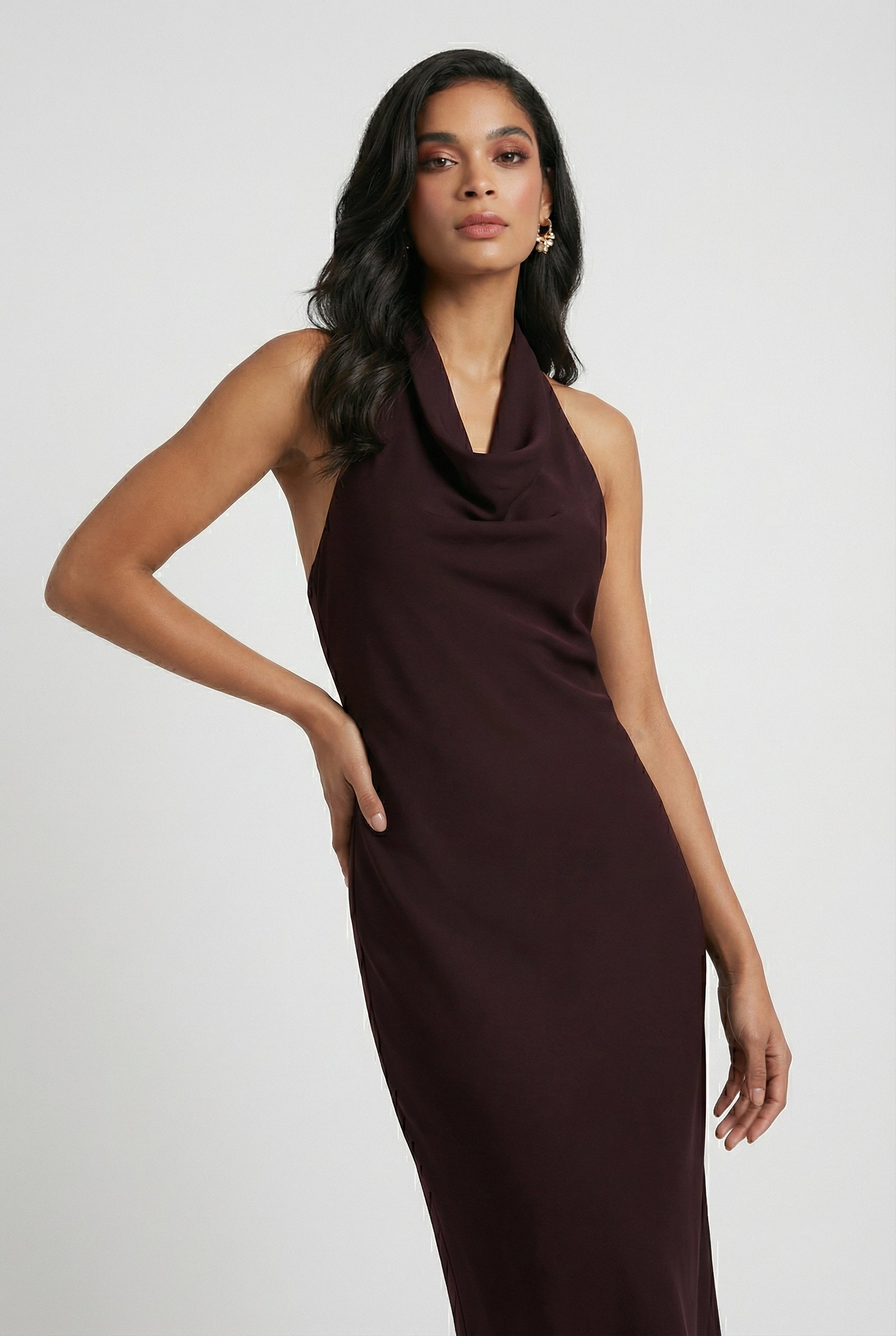 Dresses : Women's Brown Backless Midi Summer Dress - Flowy & Lightweight in van Vanda Liamo