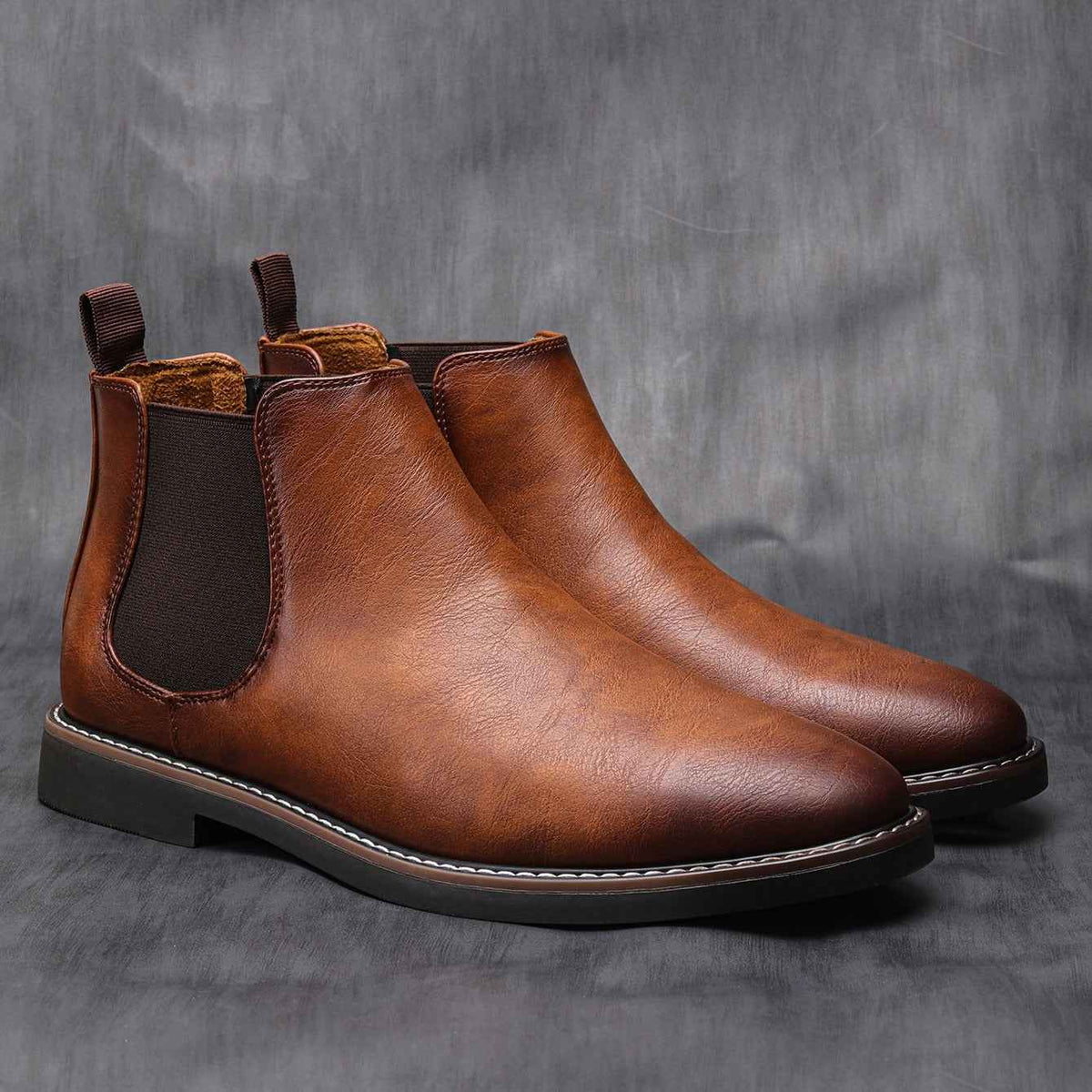 Boots : Men's Chelsea Boots with Elastic Side Panels in van Vanda Liamo