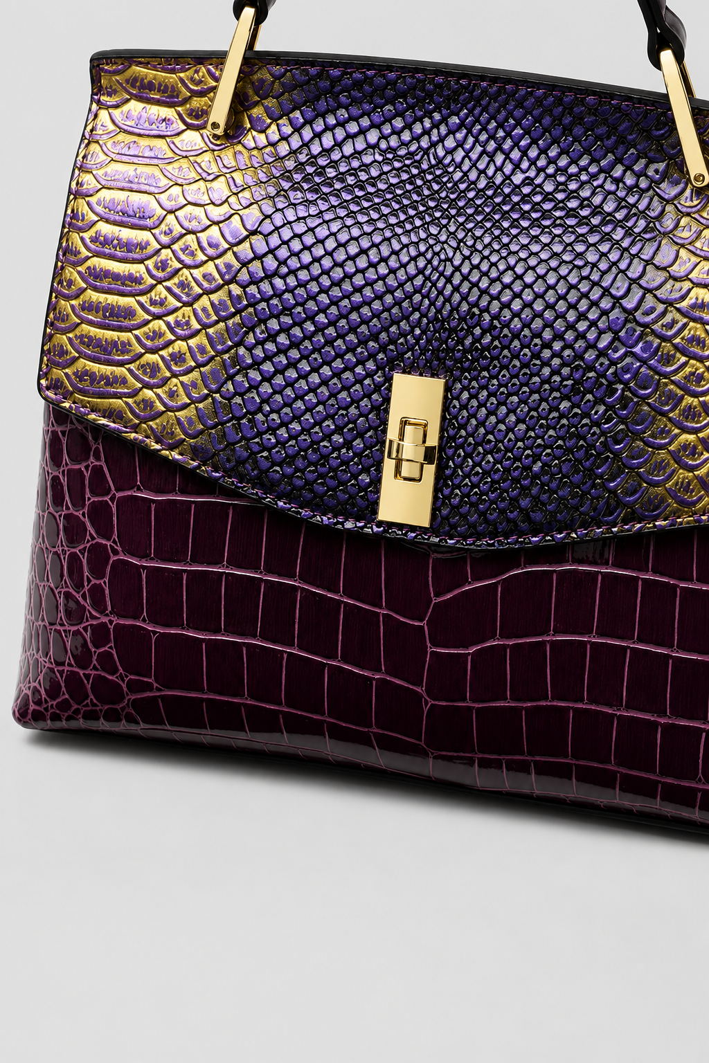 High-Shine Embossed Handbag – Structured Silhouette with Polished Turn-Lock Clasp