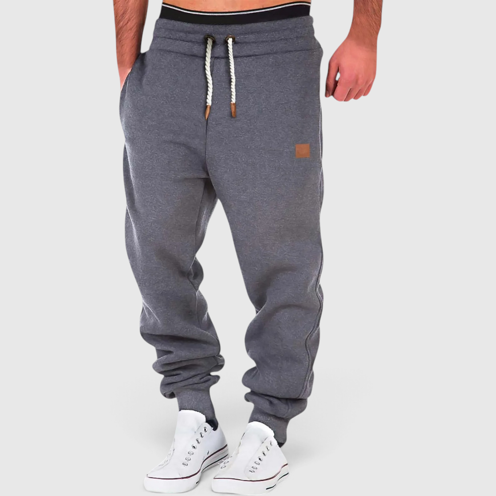 Fashion : Men's Casual Navy Joggers - Everyday Sweatpants in Dark Gray van Vanda Liamo