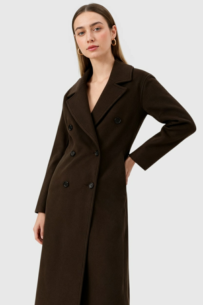 Coat : Women's Long Dark Brown Winter Coat - Warm & Stylish Outerwear in van Vanda Liamo