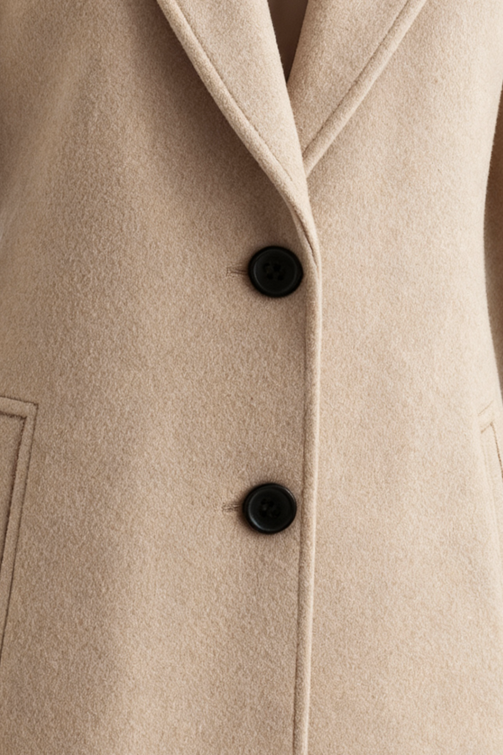 Coat : Long Women's Khaki Winter Coat in van Vanda Liamo
