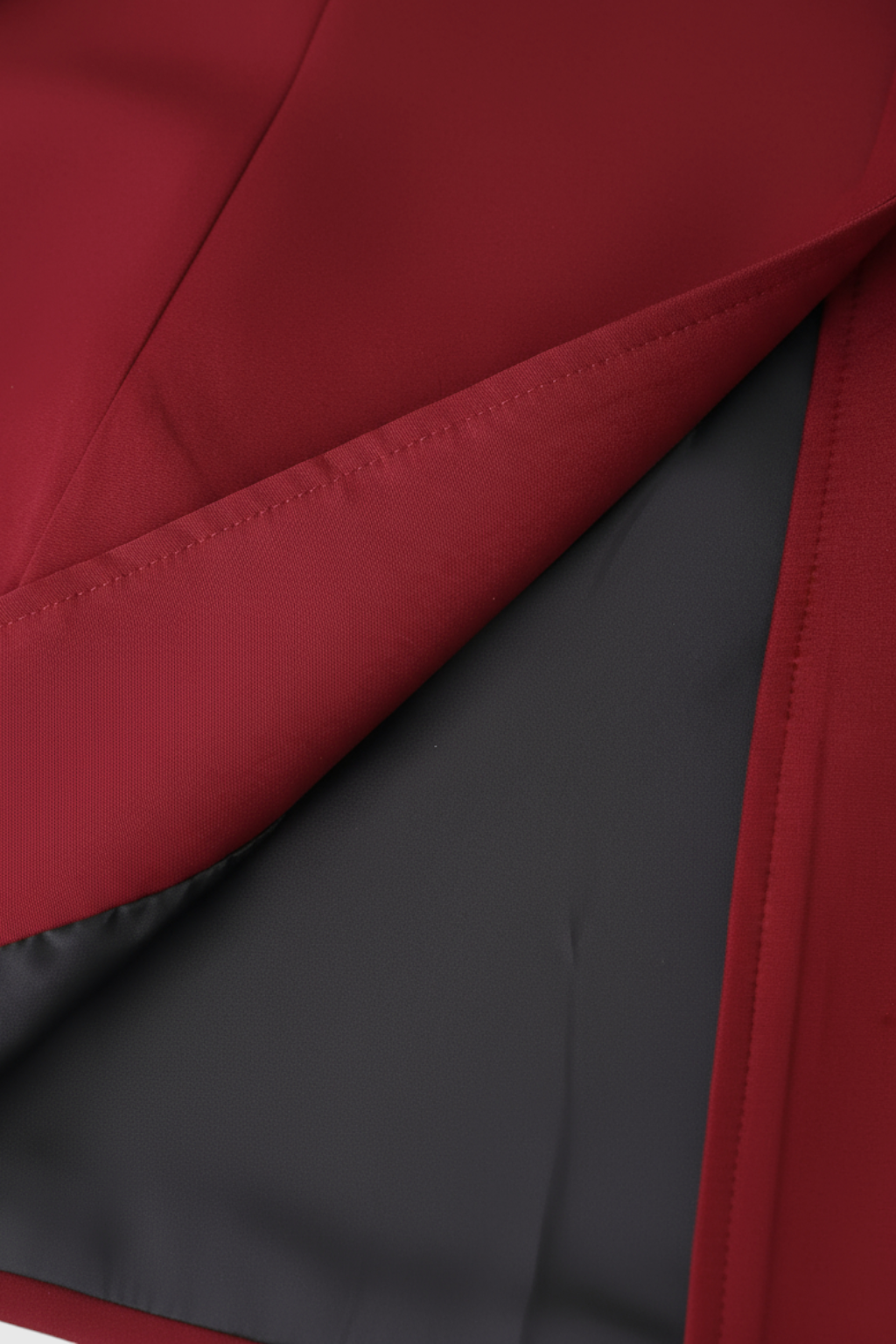 Coat : Long Women's Red Coat in van Vanda Liamo