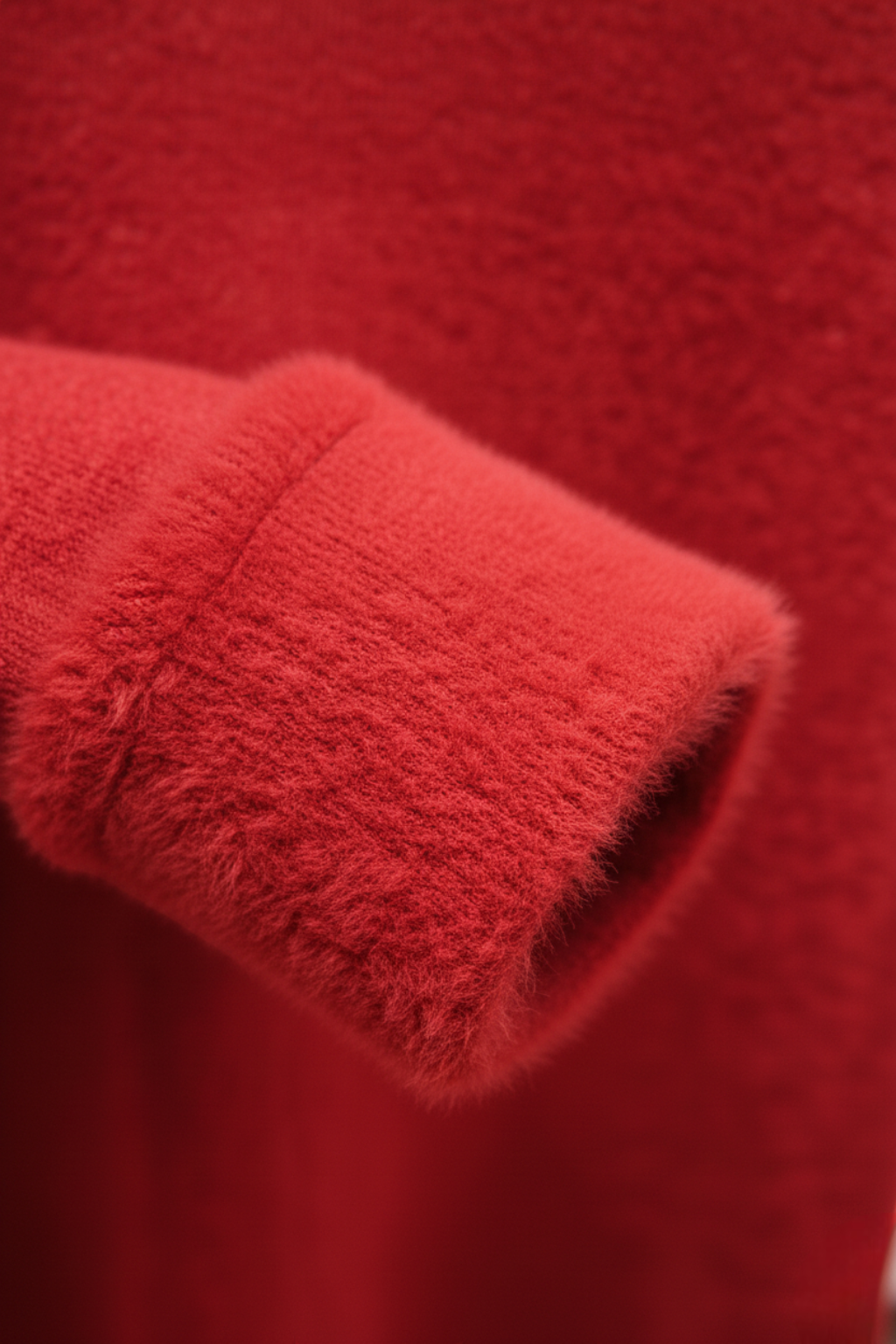Women's Sweaters : Red Fleece Lined Thermal Turtleneck Sweater in van Vanda Liamo