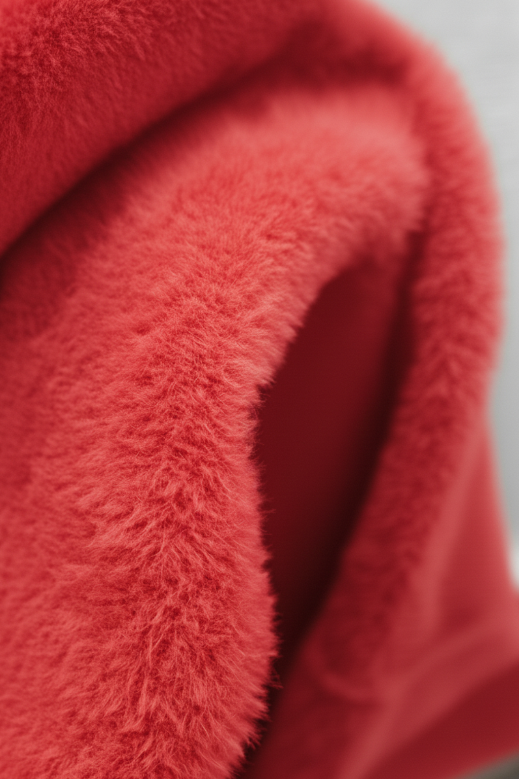 Women's Sweaters : Red Fleece Lined Thermal Turtleneck Sweater in van Vanda Liamo