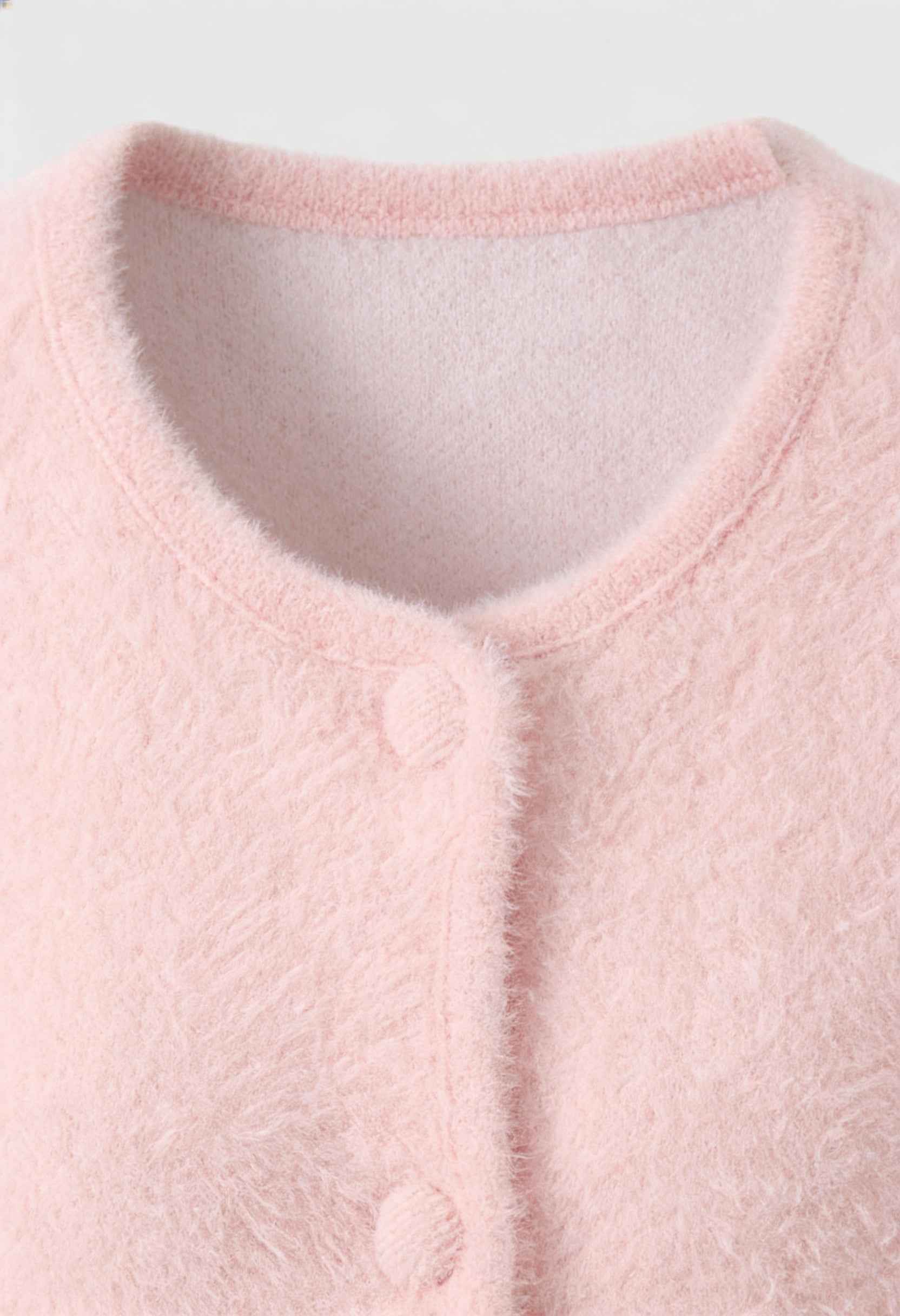 Cardigan : Women's Pink Knitted Long Sleeve Cardigan with O-Neck in van Vanda Liamo