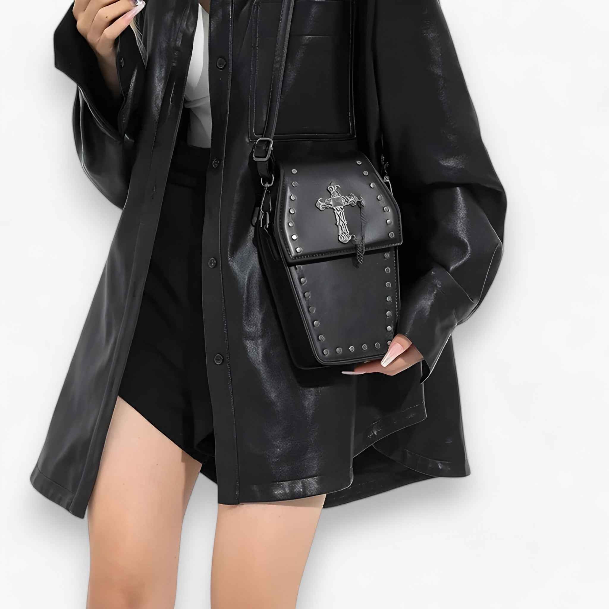 Gothic Shoulder Bag - Trendy and Spooky Accessory