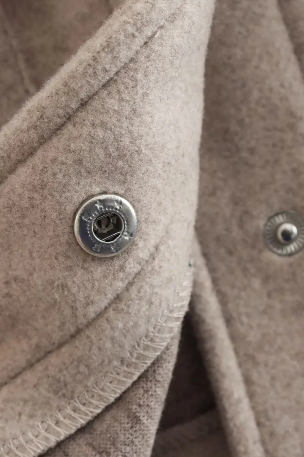 Jacket : Women's Jacket - Long Sleeve in van Vanda Liamo
