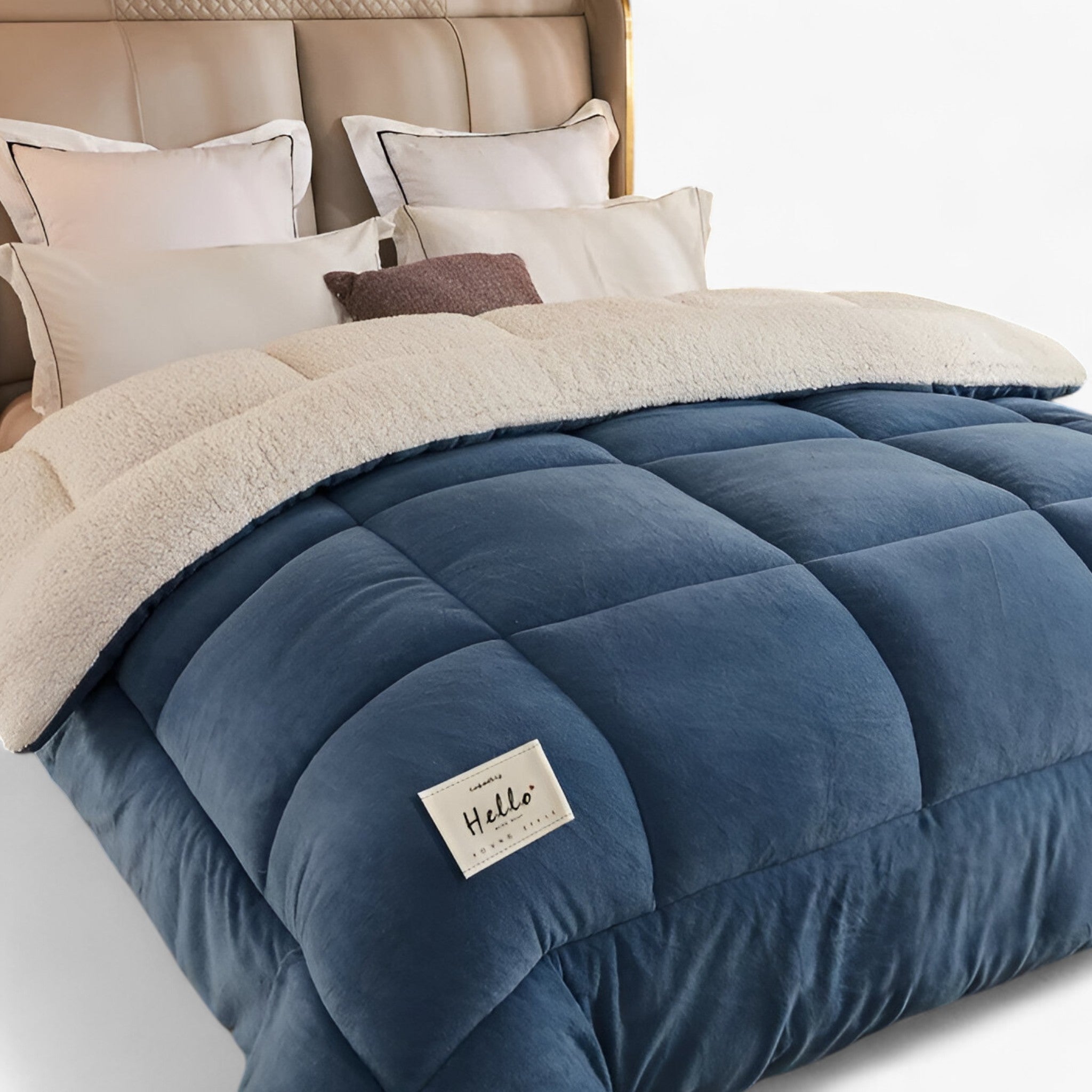 house & garden : Cozy | Bedroom Duvet - ultra-soft and durable in van Vandaliamo