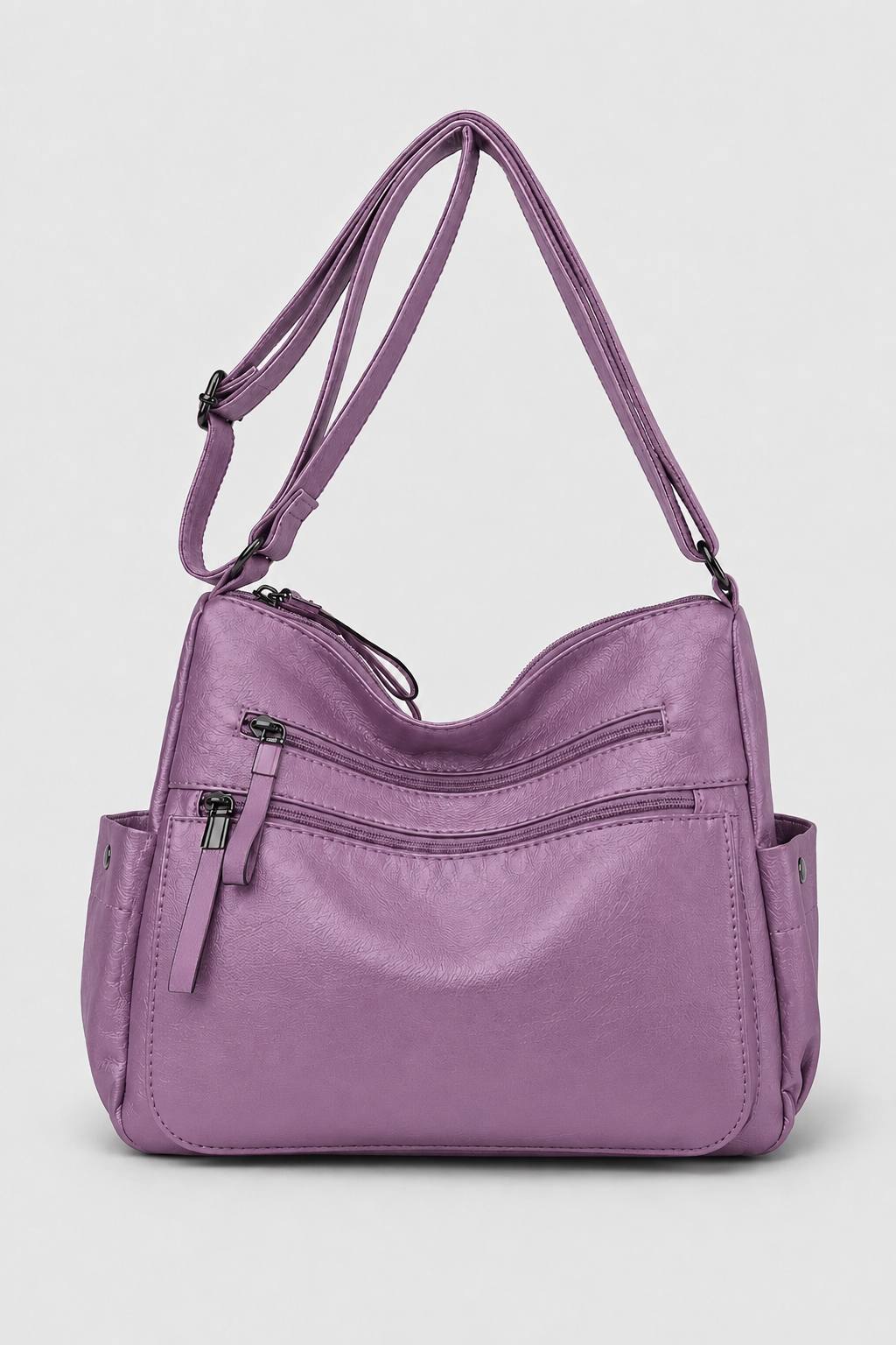 Schoudertas : Elegant & Practical - The Shoulder Bag that Moves with You in Purple van Vandaliamo