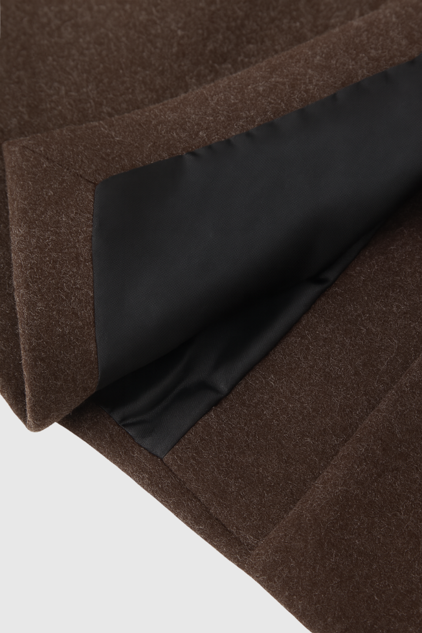 Coat : Women's Long Brown Coat in van Vanda Liamo
