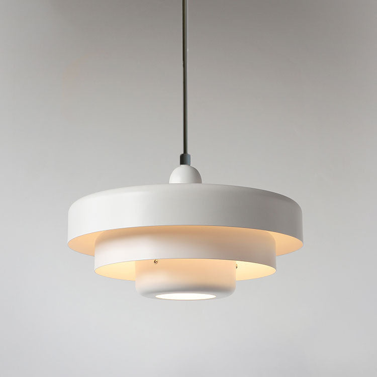 Home Decor : Three-Tier Bauhaus Pendant Lamp - Nordic Metal Fixture in van Vandaliamo