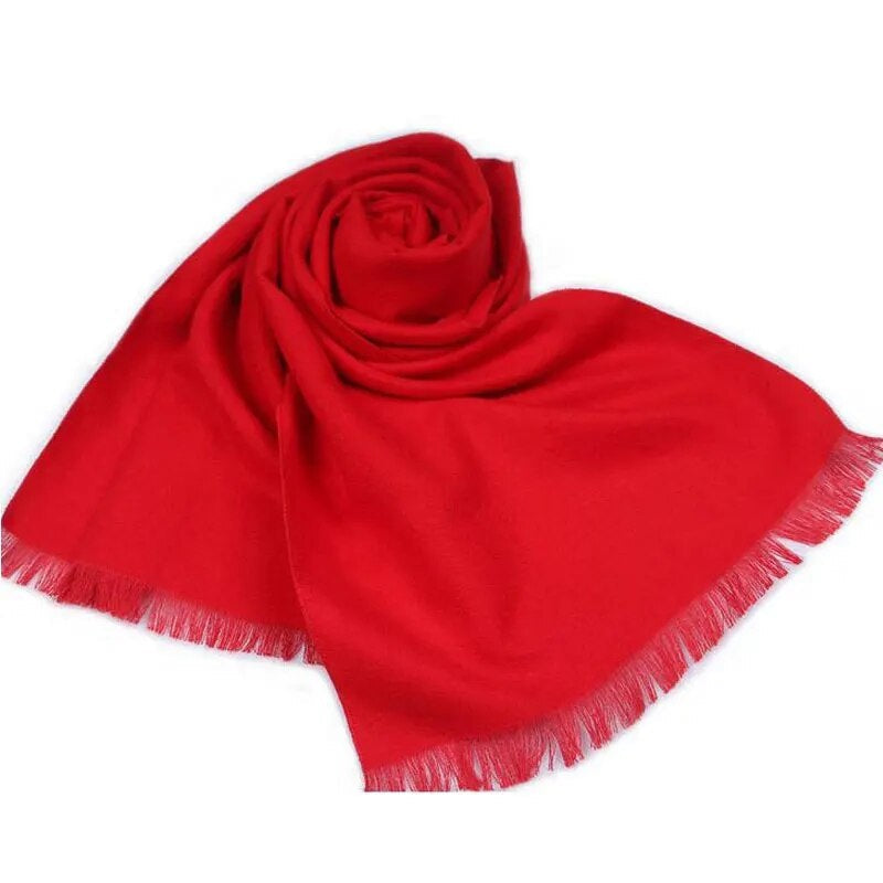 Accessories : Cashmere Scarf - Trendy Winter Style, CashmereChic in van Vanda Liamo