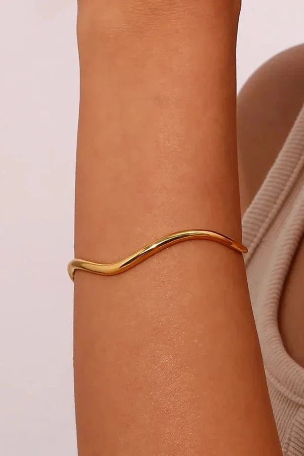 Bracelets : Blessie Gold Bangle in van Vandaliamo